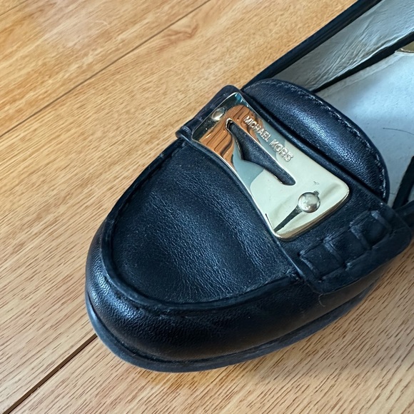 Michael Kors ladies shoes size 6.5 - Picture 4 of 9